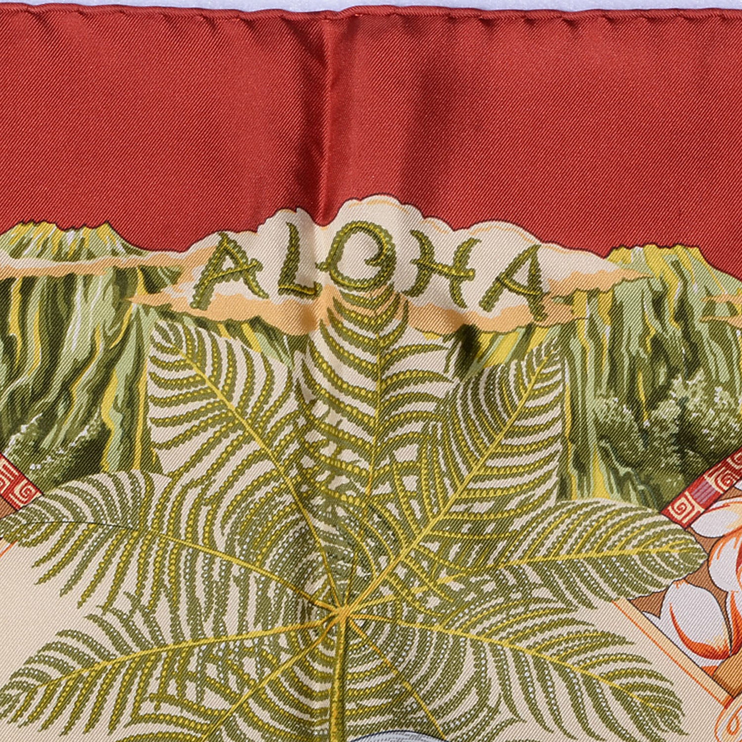 Hermes Silk Aloha Scarf 90 79851 – FASHIONPHILE
