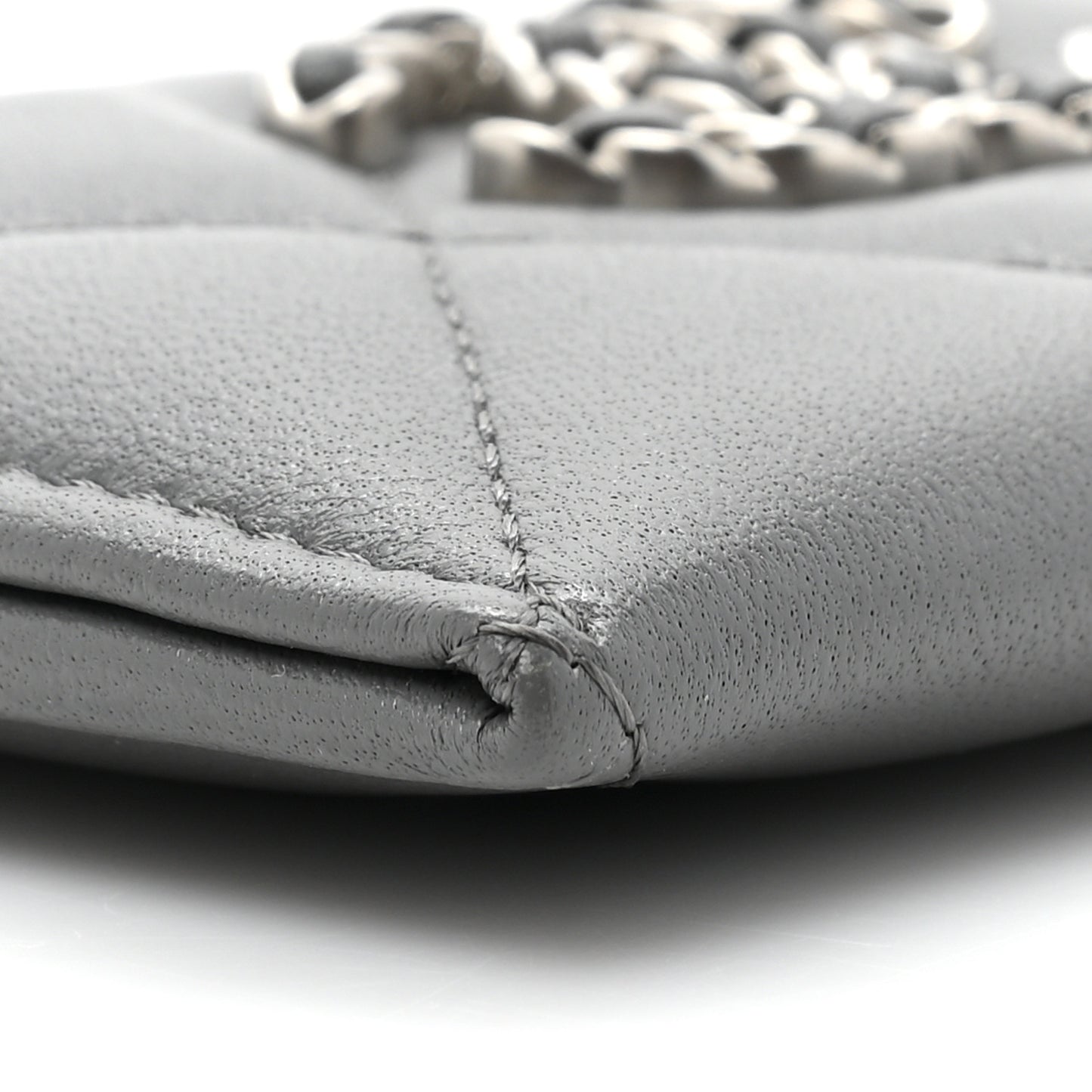 Lambskin Quilted Chanel 19 Card Holder Grey