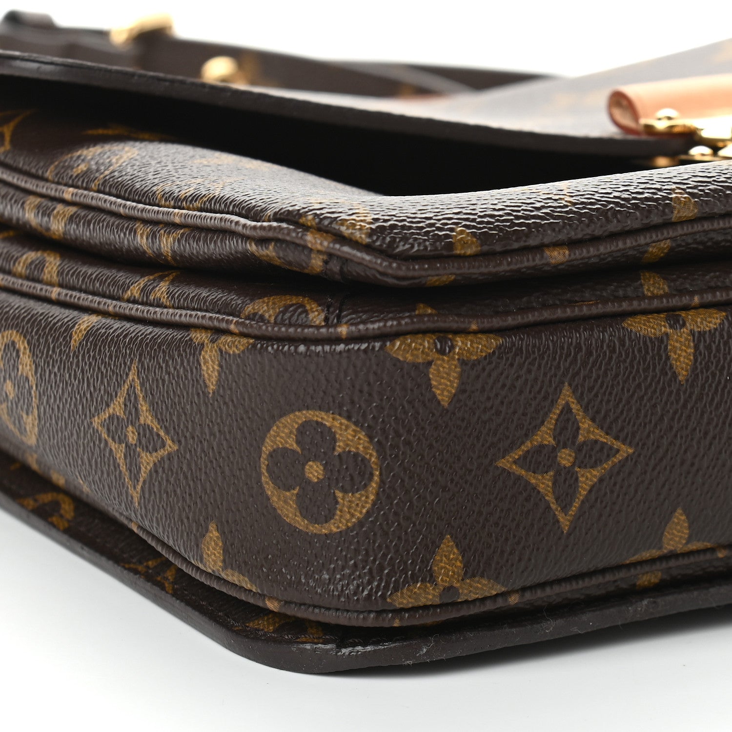 Louis Vuitton Monogram Pochette Metis 7 of 8
