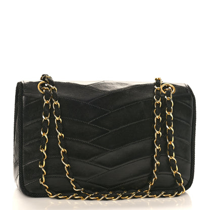 Chanel Lambskin Scallop Quilted Single Flap Black 3 of 11