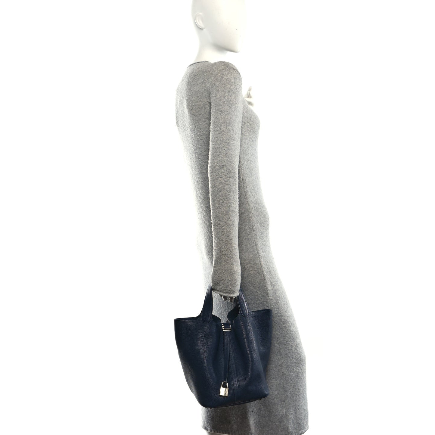 Taurillon Clemence Picotin Lock 26 GM Bleu Nuit