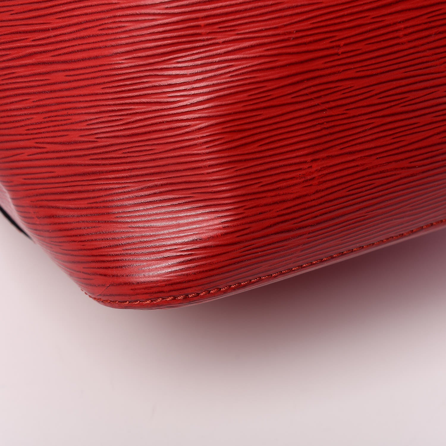 Louis Vuitton Epi Petit Noe Castillan Red 11 of 16