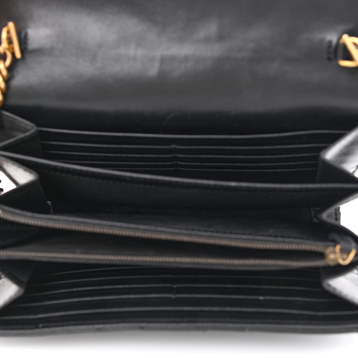 Calfskin Matelasse GG Marmont Chain Wallet Black
