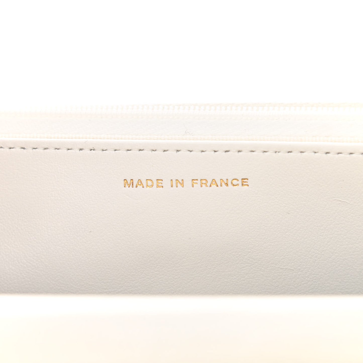 Caviar Quilted Wallet On Chain WOC White