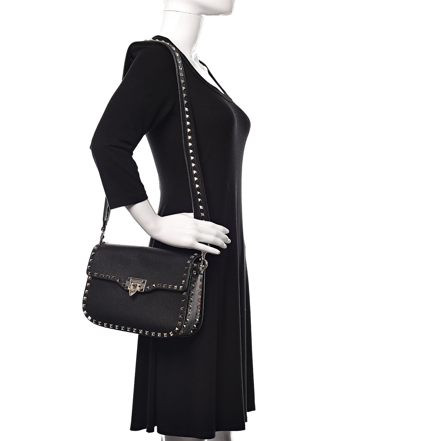 Pebbled Calfskin Medium Rockstud Flap Saddle Bag Black