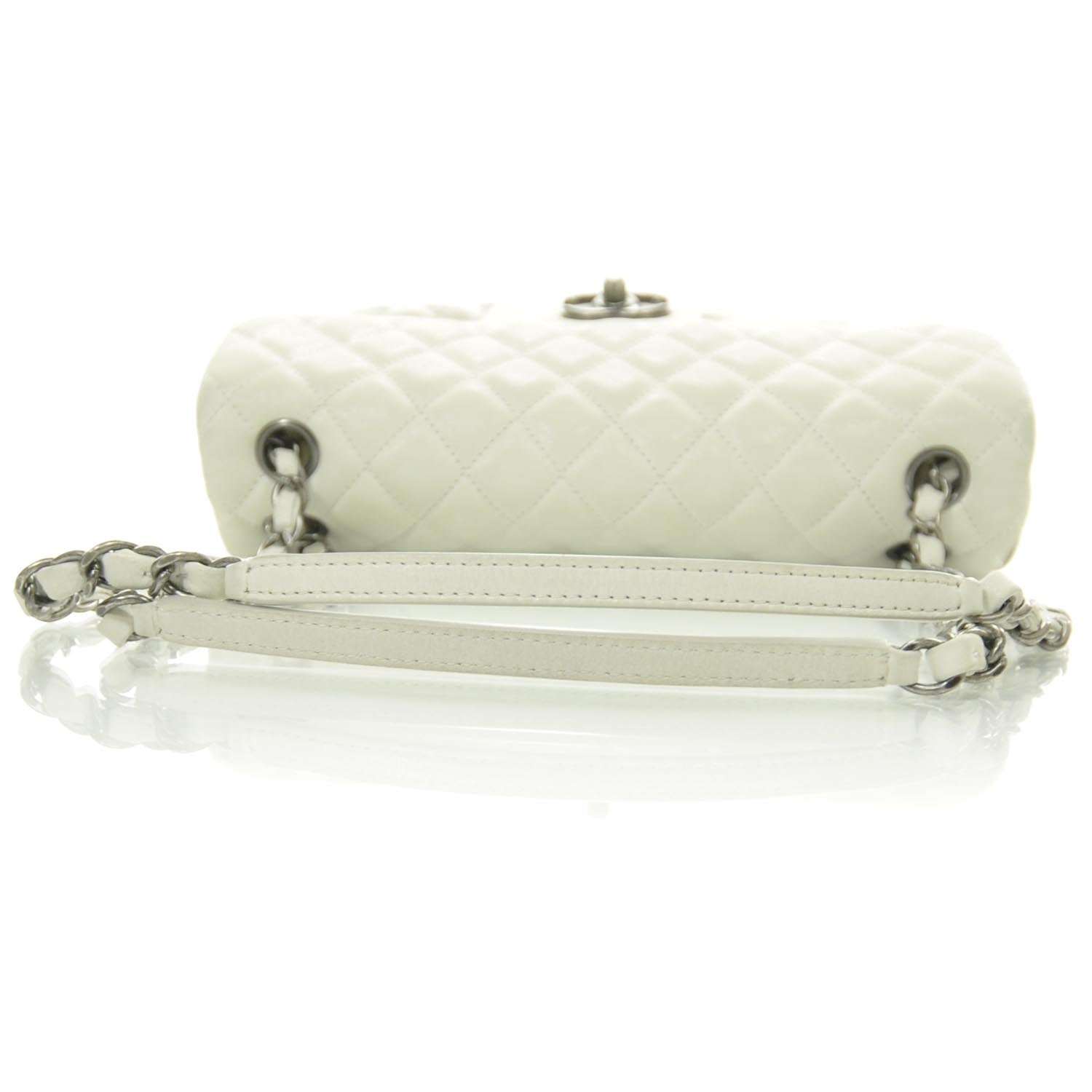 Chanel Iridescent Calfskin Chic Quilt Flap White 5 of 9