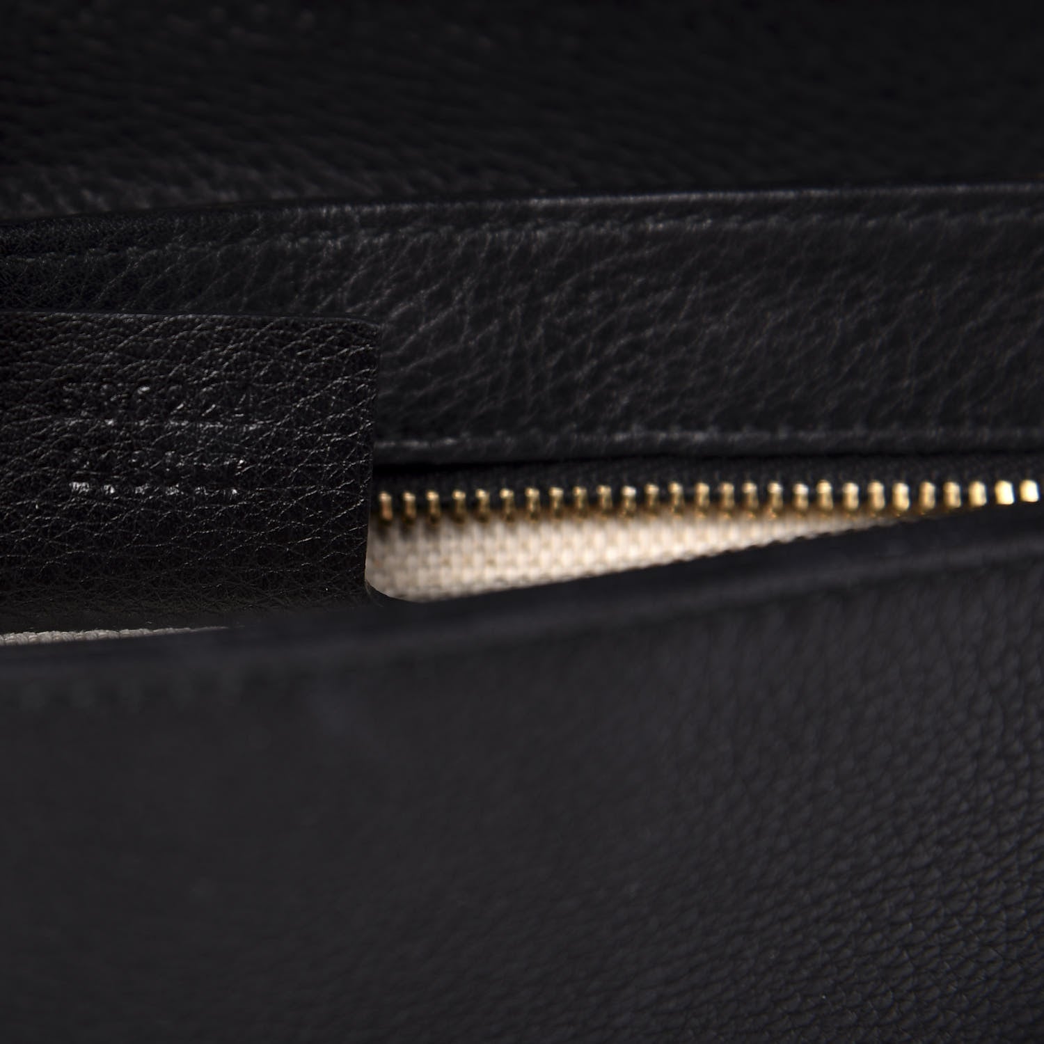 Gucci Pebbled Calfskin Medium Soho Flap Crossbody Black 8 of 10