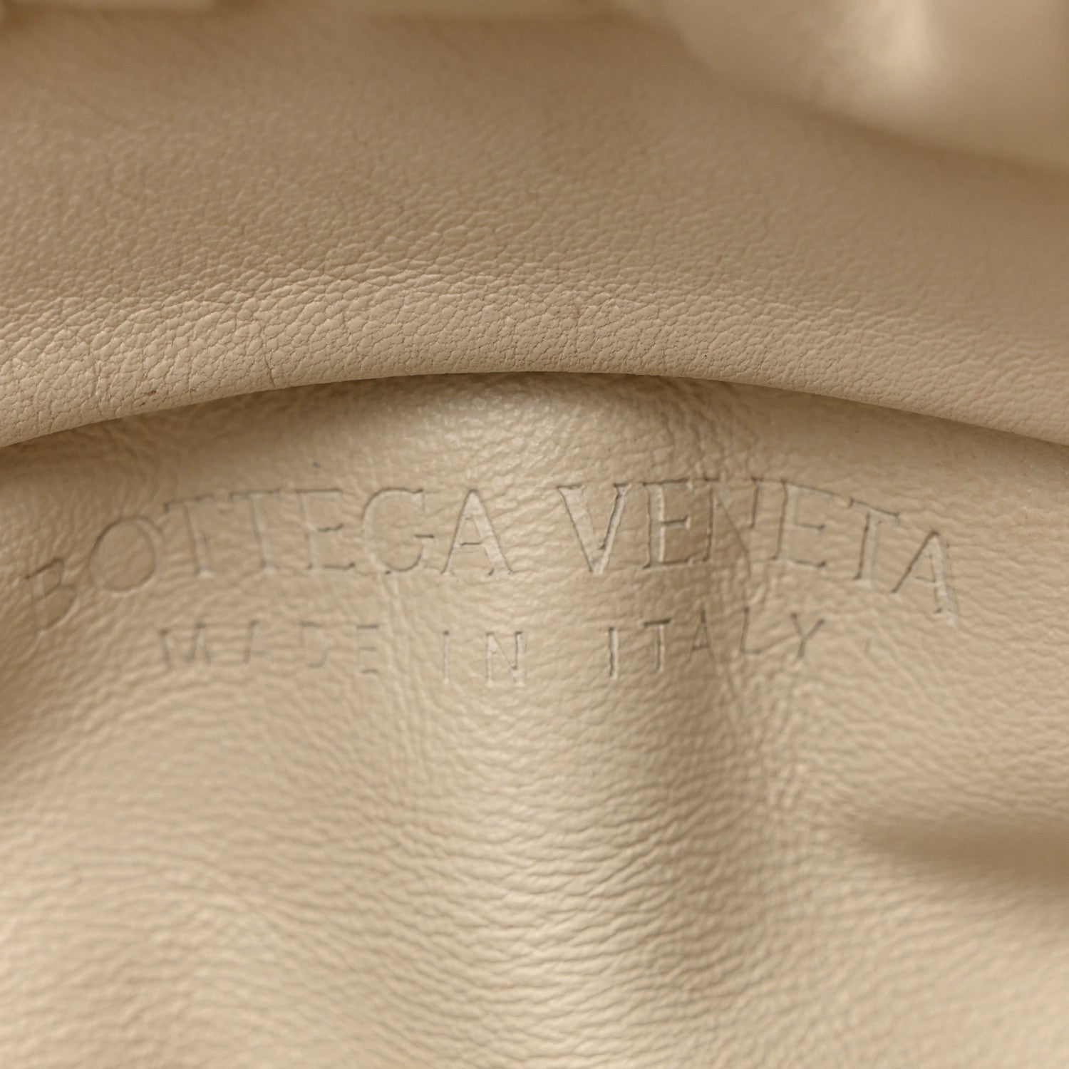 Bottega Veneta Calfskin The Pouch Chain Plaster 6 of 12