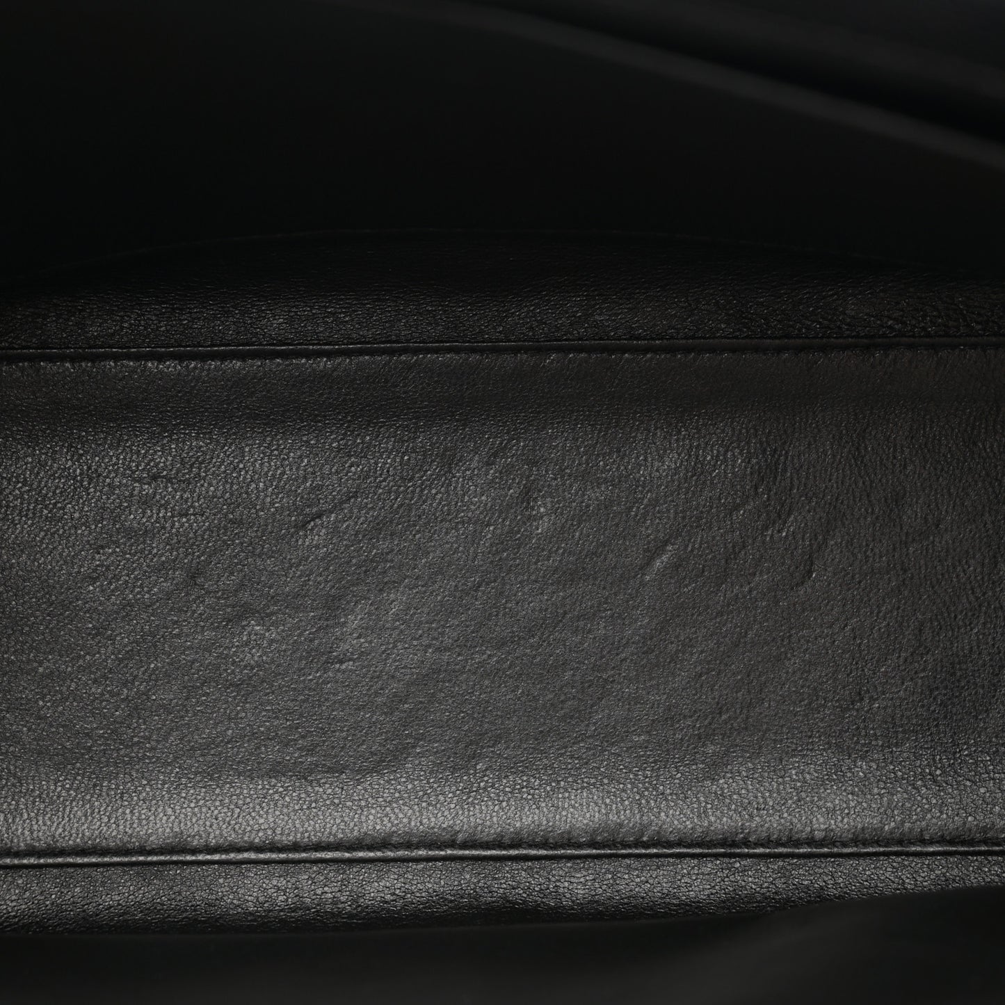 Caviar Quilted Shoulder Bag Black