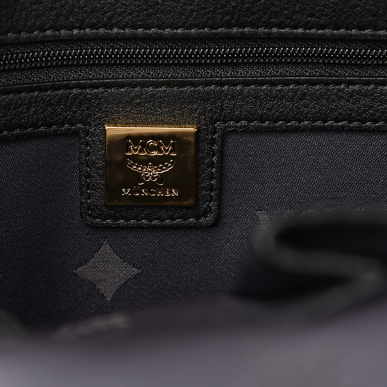 MCM Visetos Studded Medium Stark M Backpack Black 7 of 10