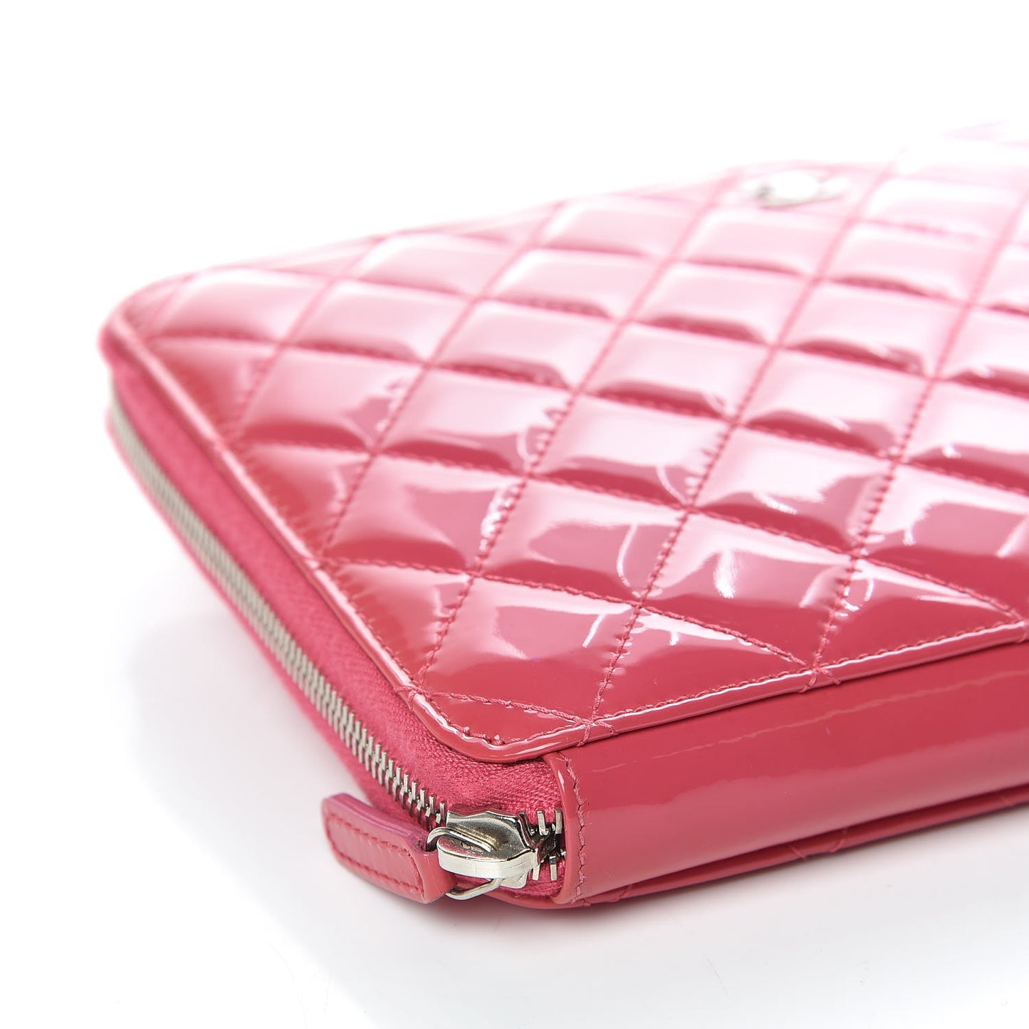 Patent Calfskin Quilted Zipped Clutch Pink