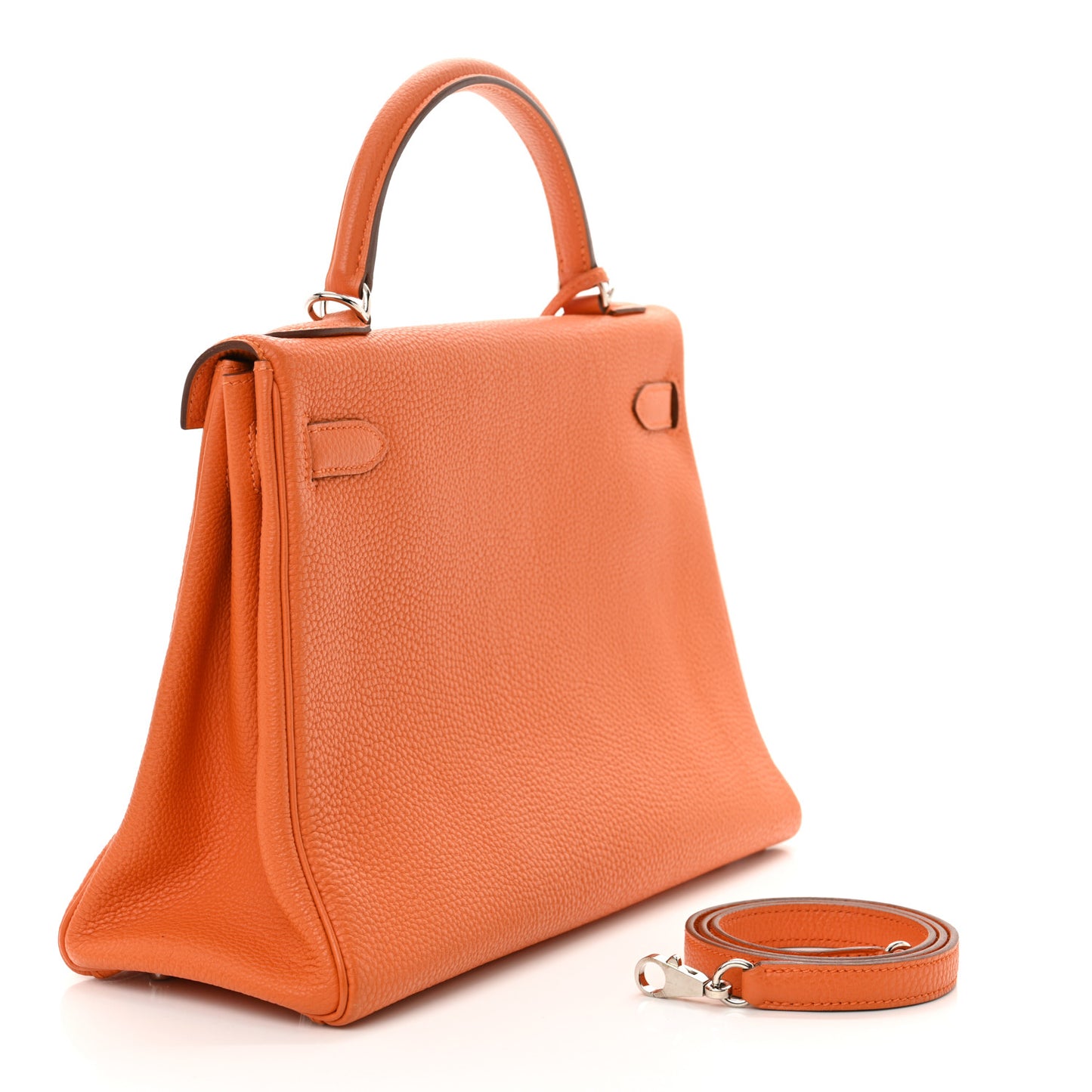 Togo Kelly Retourne 28 Orange