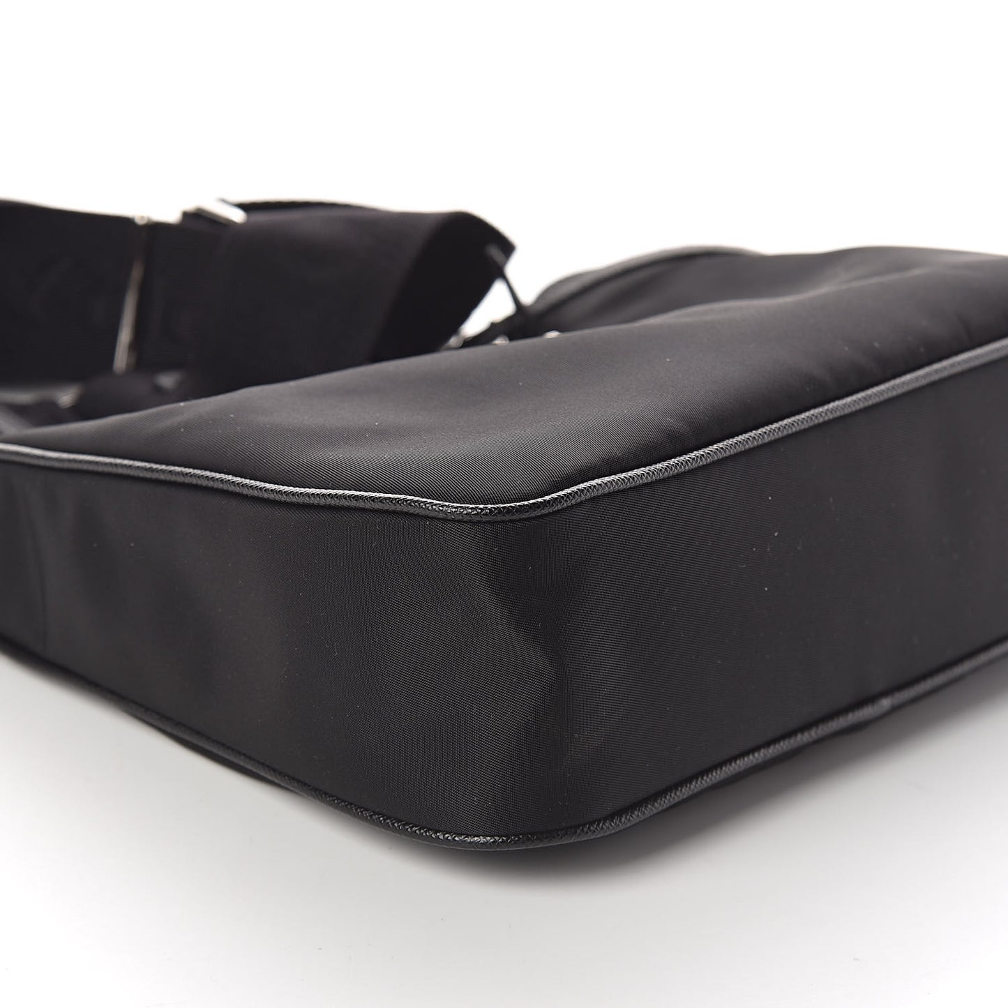 Nylon Re-Edition 2005 Shoulder Bag Black