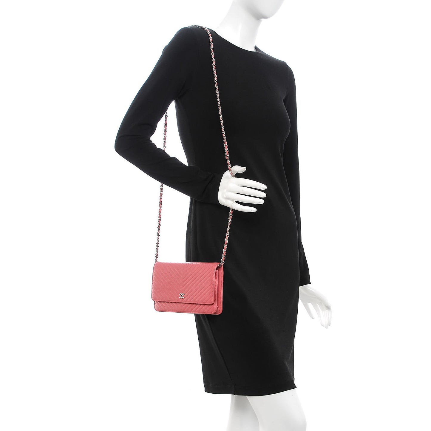Caviar Chevron Quilted Wallet On Chain WOC Pink