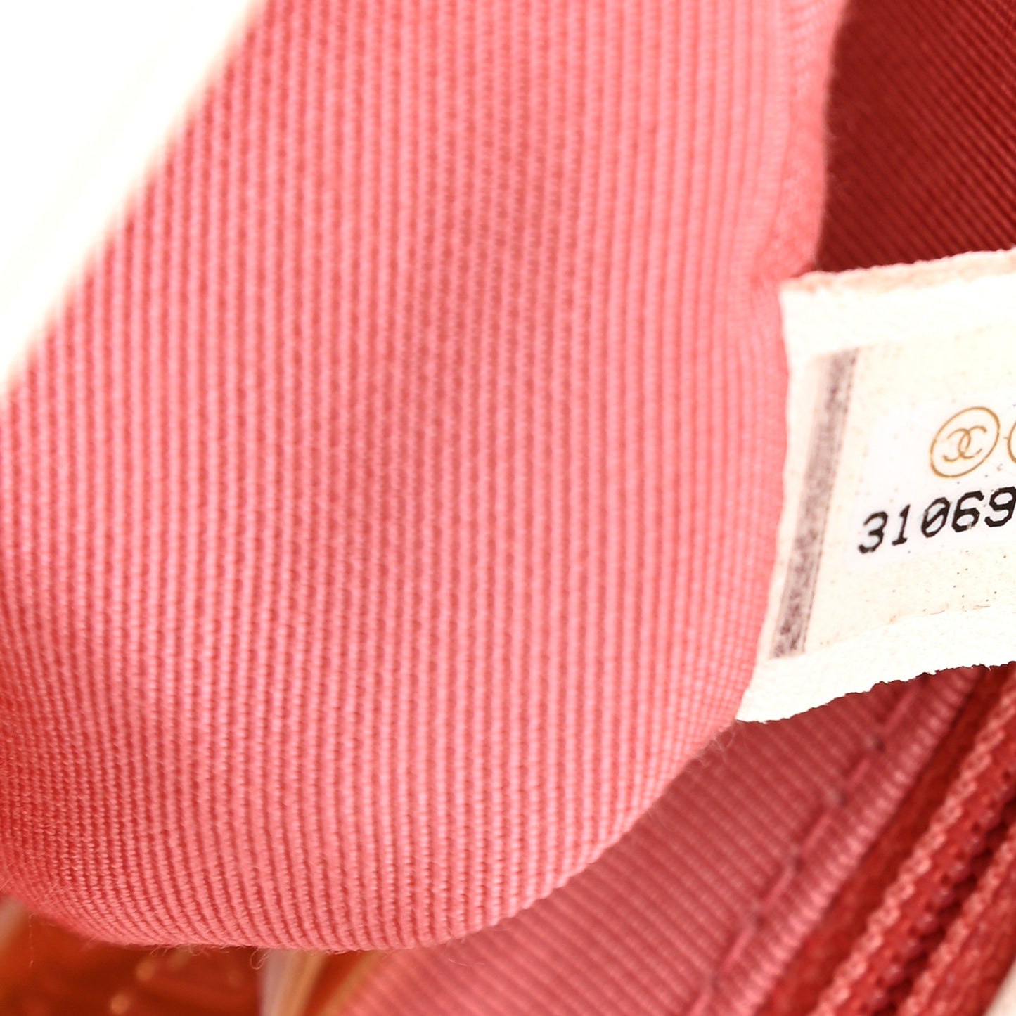 Lambskin Quilted Medium Chanel 19 Flap White