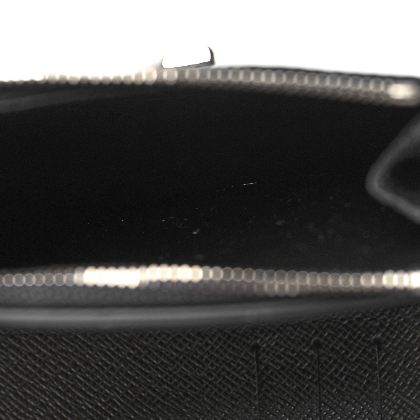 Epi Twist Compact Wallet Black