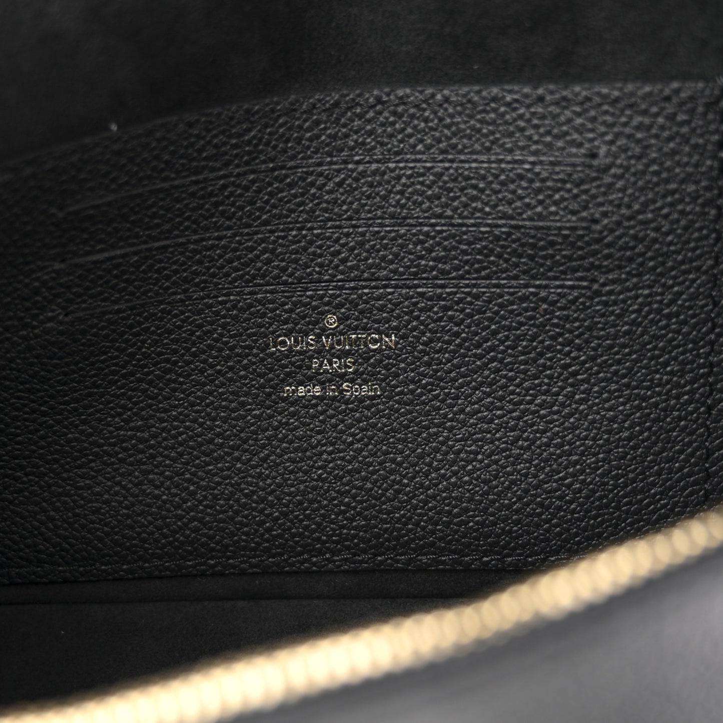 Empreinte Monogram Giant Ivy Wallet On Chain Black