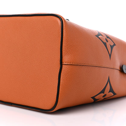 Louis Vuitton Empreinte Monogram Giant Crafty Neonoe MM Caramel Black 10 of 10