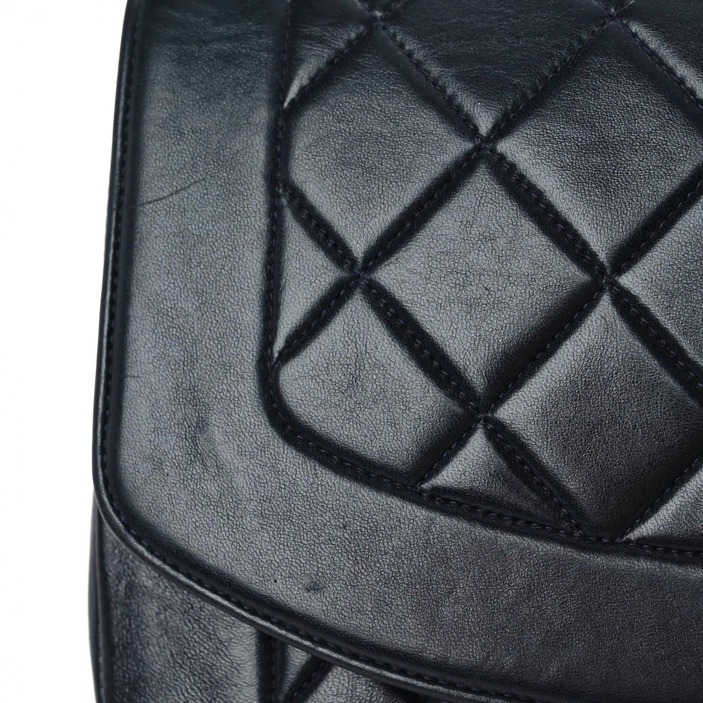 Lambskin Quilted Medium Single Flap Black