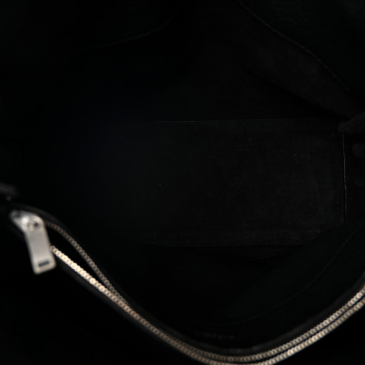 Grained Calfskin Medium Souple Sac De Jour Black