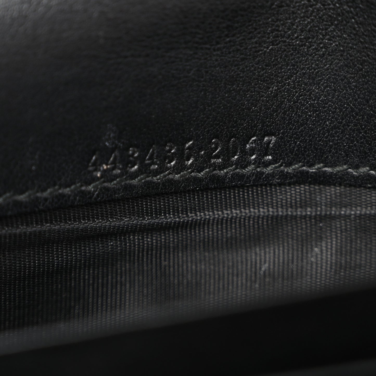 Calfskin Matelasse GG Marmont Continental Wallet Black