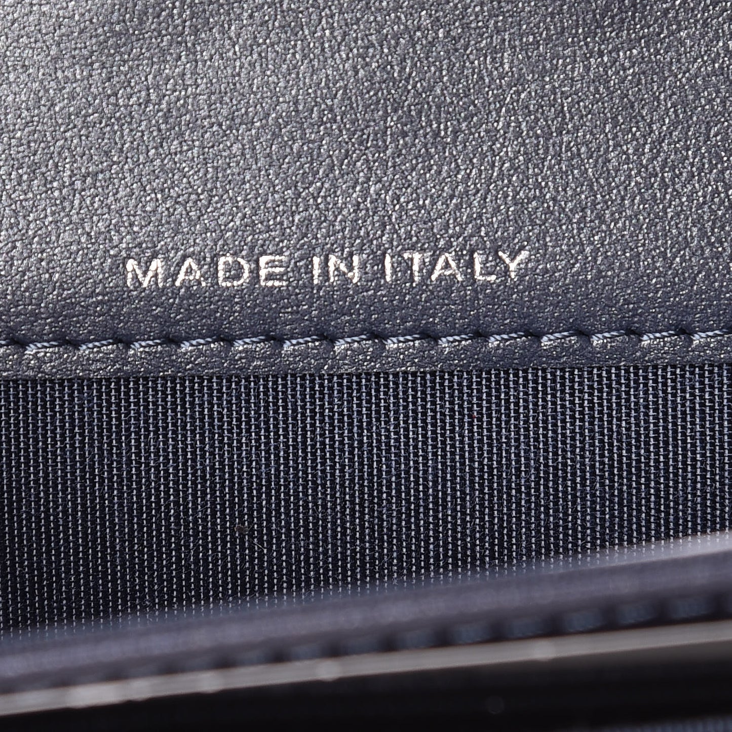 Goatskin Camellia Embossed Card Holder Blue