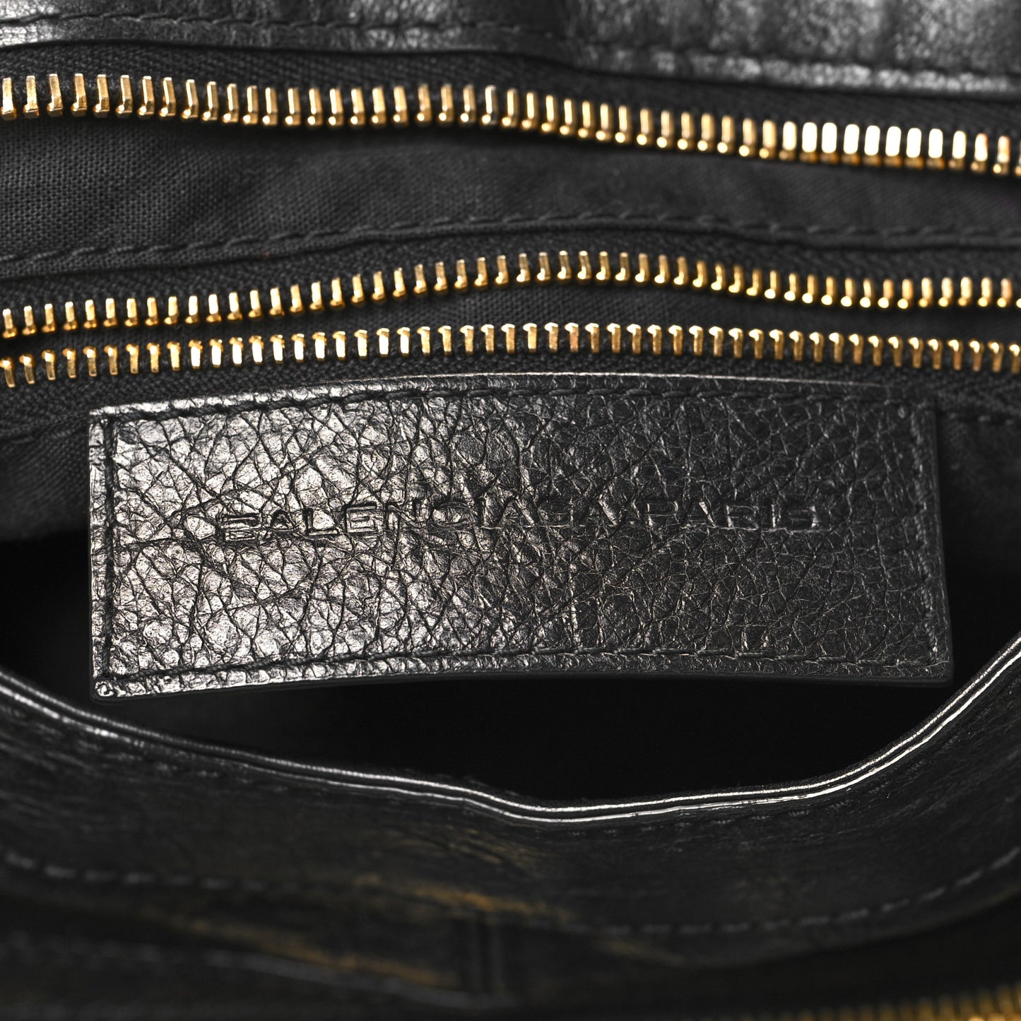 Agneau Giant 12 Gold Hardware Part Time Black