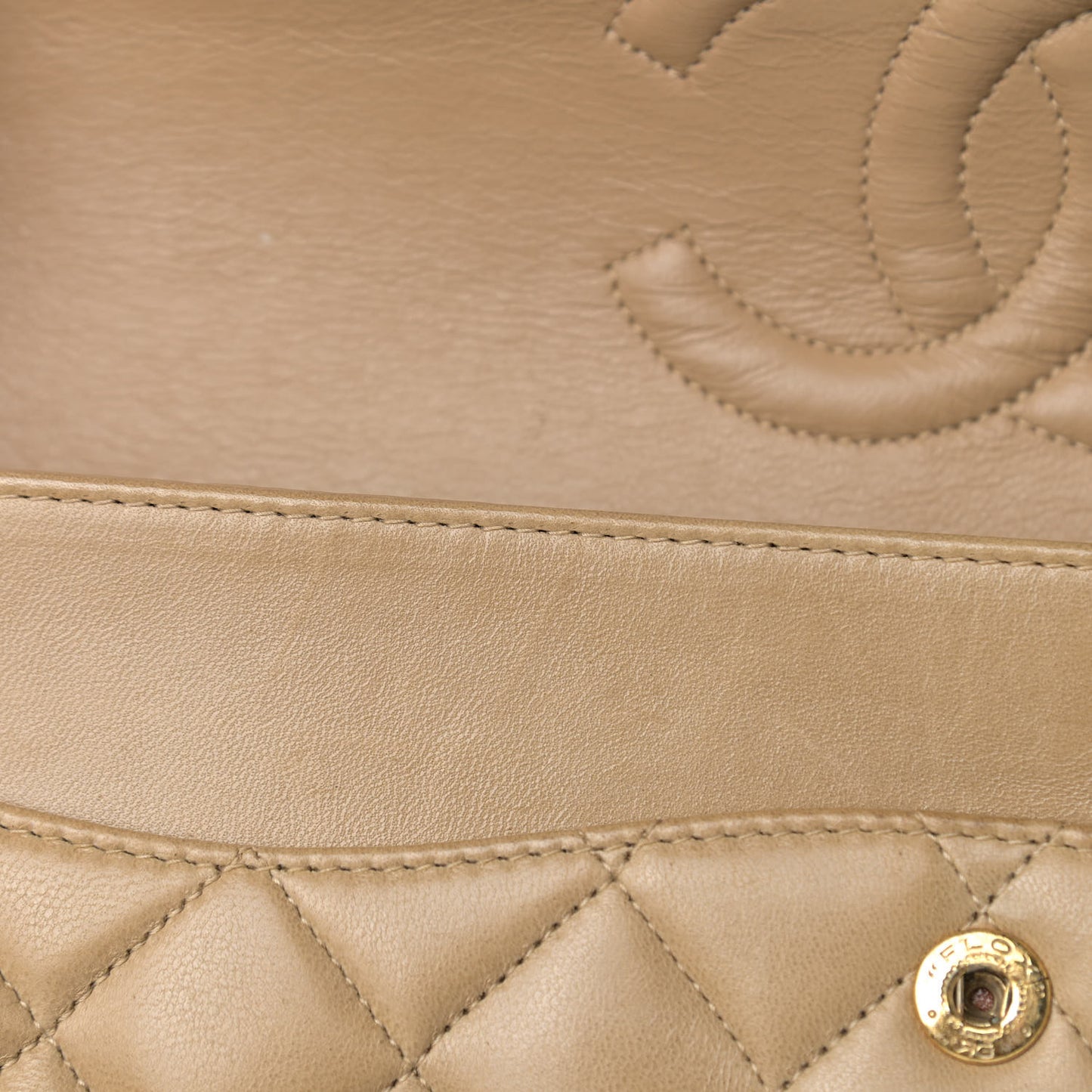 Lambskin Quilted Medium Double Flap Beige