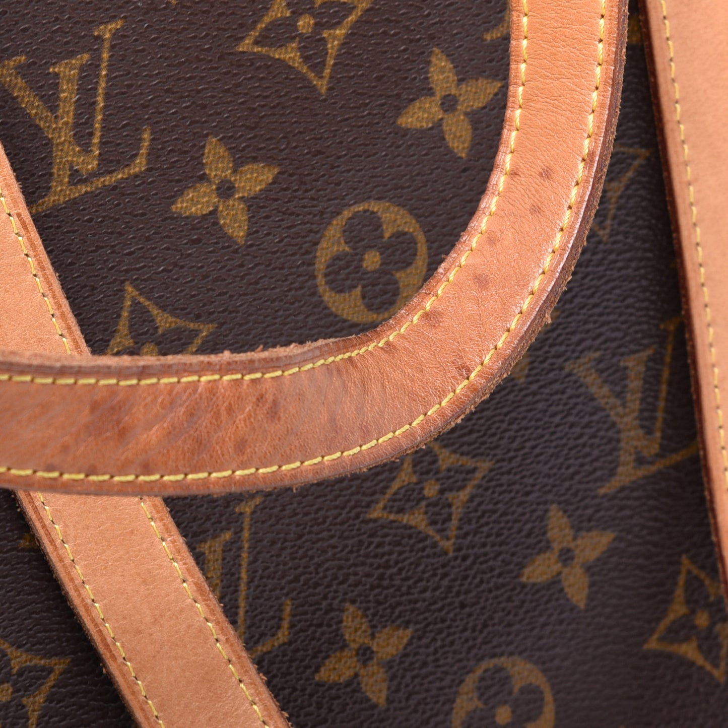 Monogram Luco