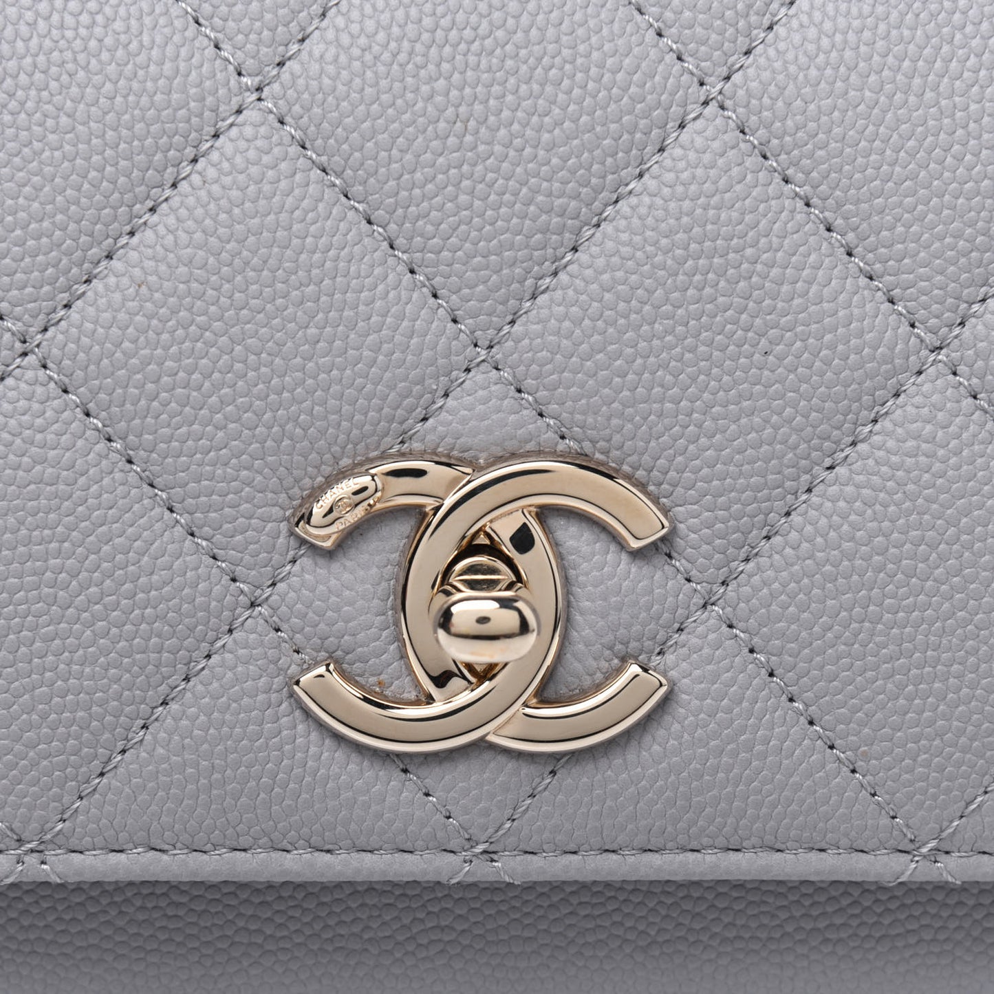 Caviar Quilted Small Business Affinity Flap Grey