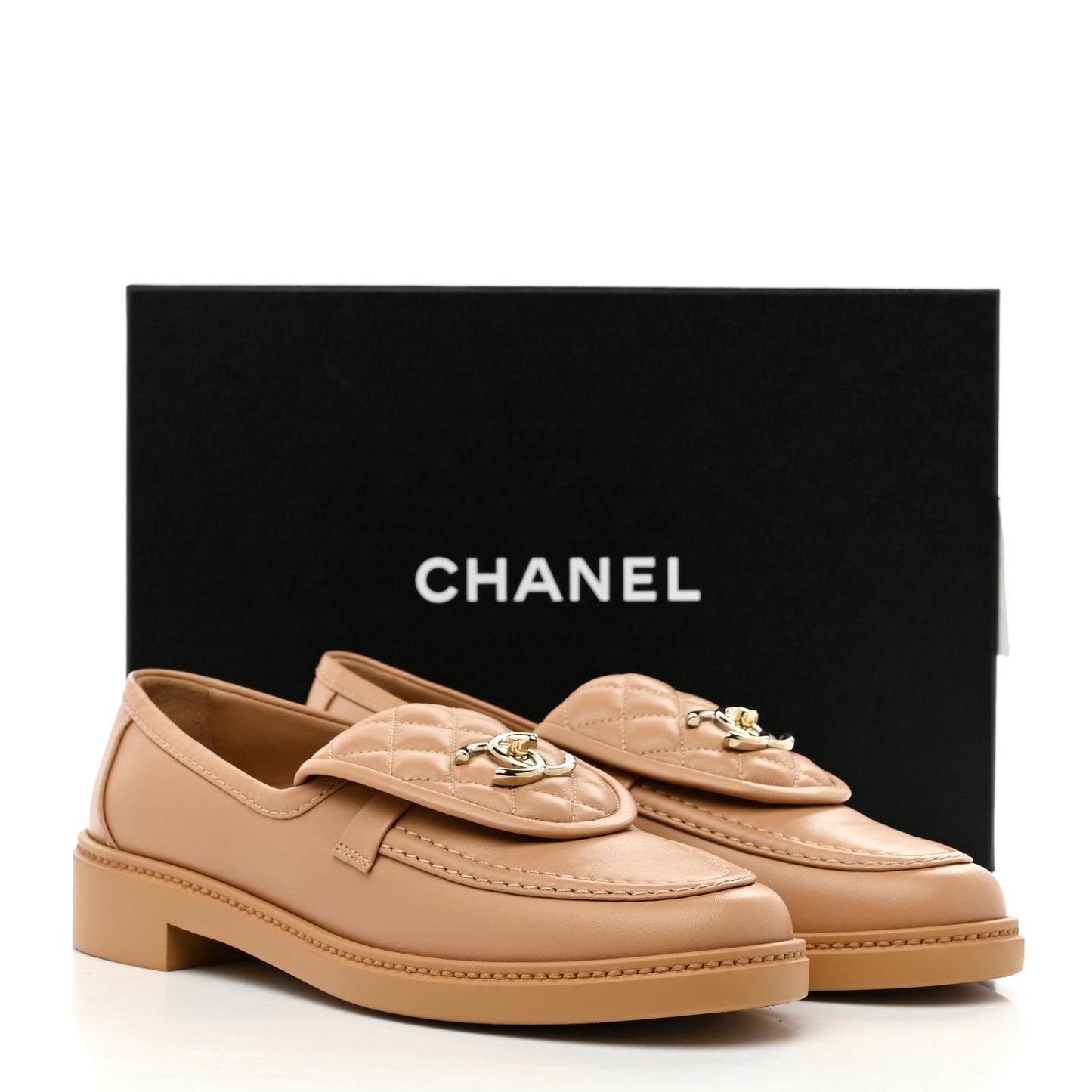 Lambskin Quilted CC Turnlock Moccasins 39.5 Beige
