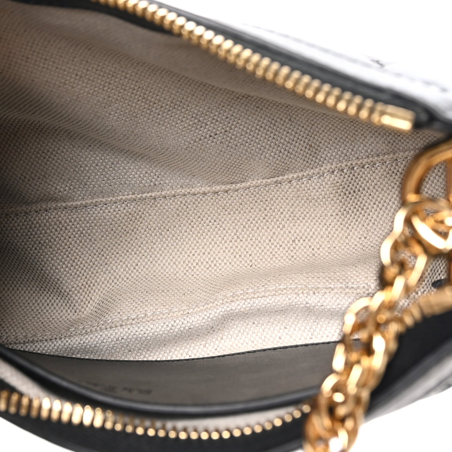 Gucci Calfskin GG Matelasse Chain Handbag Black Natural 4 of 10