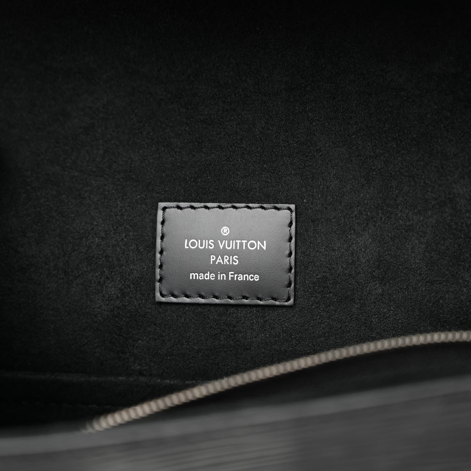 Louis Vuitton Epi Cluny BB Black 6 of 10
