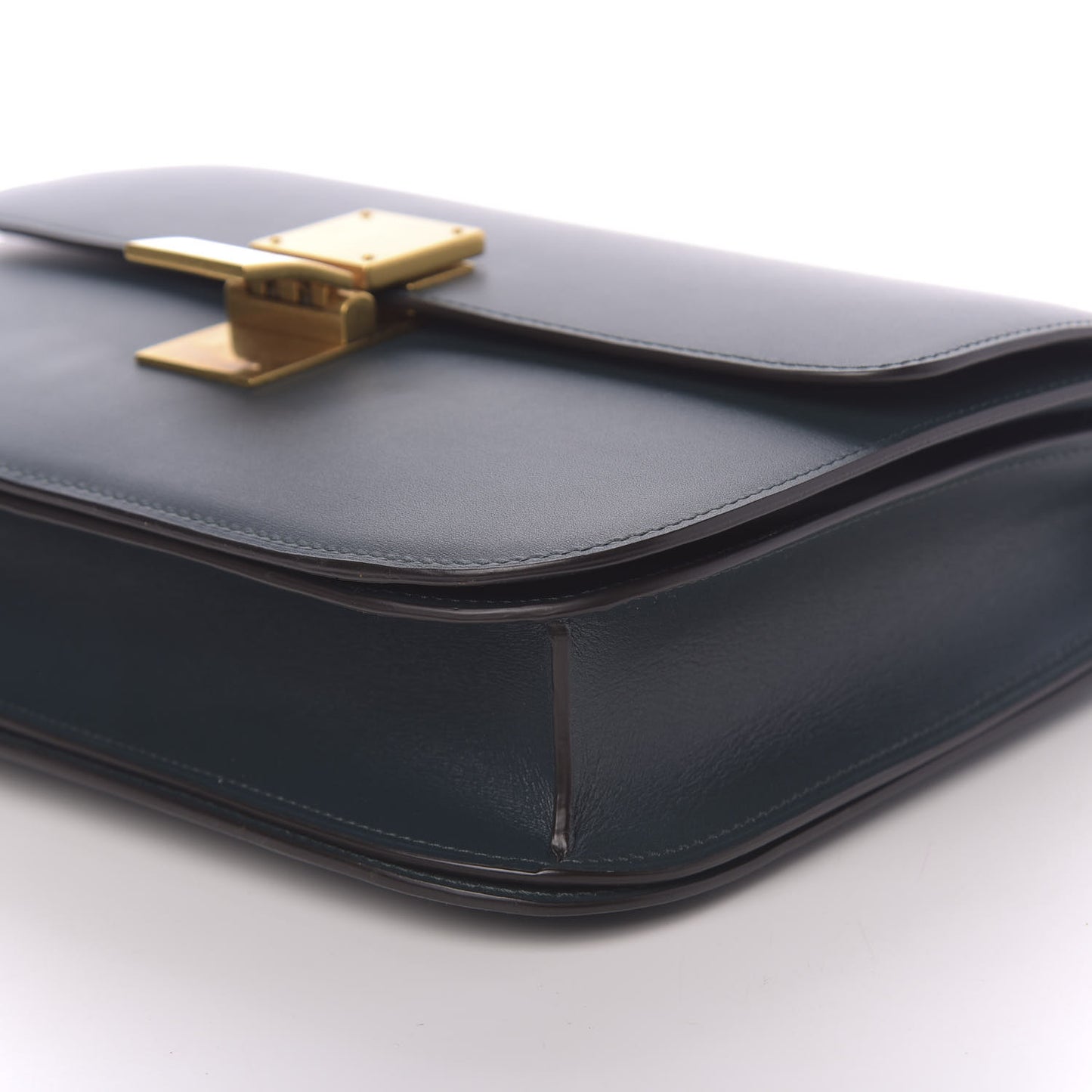 Box Calfskin Classic Box Medium Flap Bag Amazone