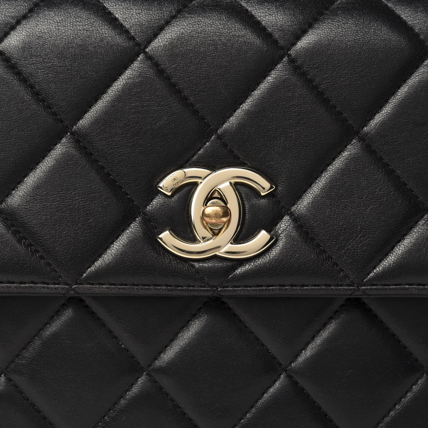 Lambskin Quilted Medium Trendy CC Flap Dual Handle Bag Black
