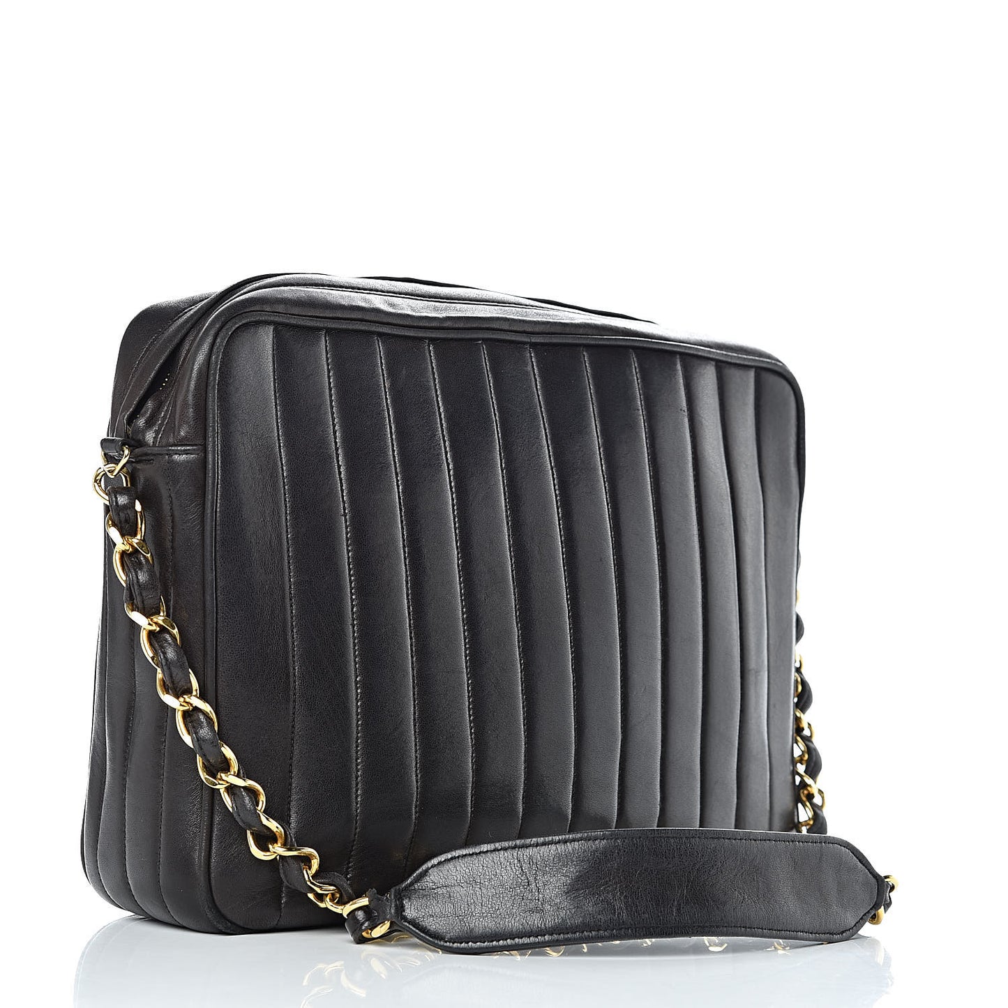 Lambskin Vertical Quilted Flap Camera Case Black