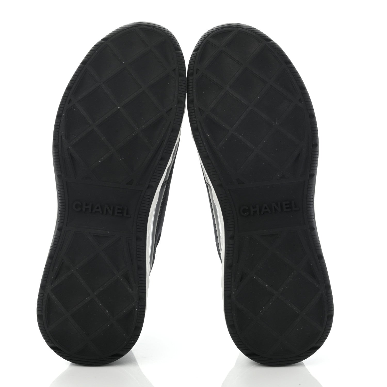 Chanel Velvet Calfskin Mixed Fibers CC Sneakers 38 Black 5 of 10