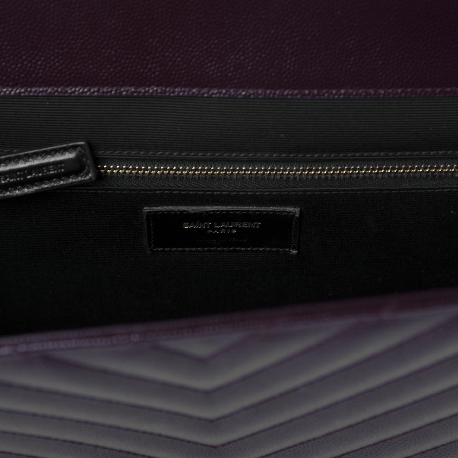 Saint Laurent Grain De Poudre Matelasse Chevron Large Monogram Satchel Rouge Legion 9 of 10