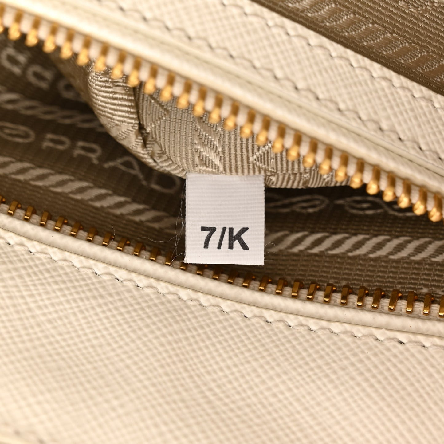 Saffiano Lux Small Galleria Double Zip Tote White