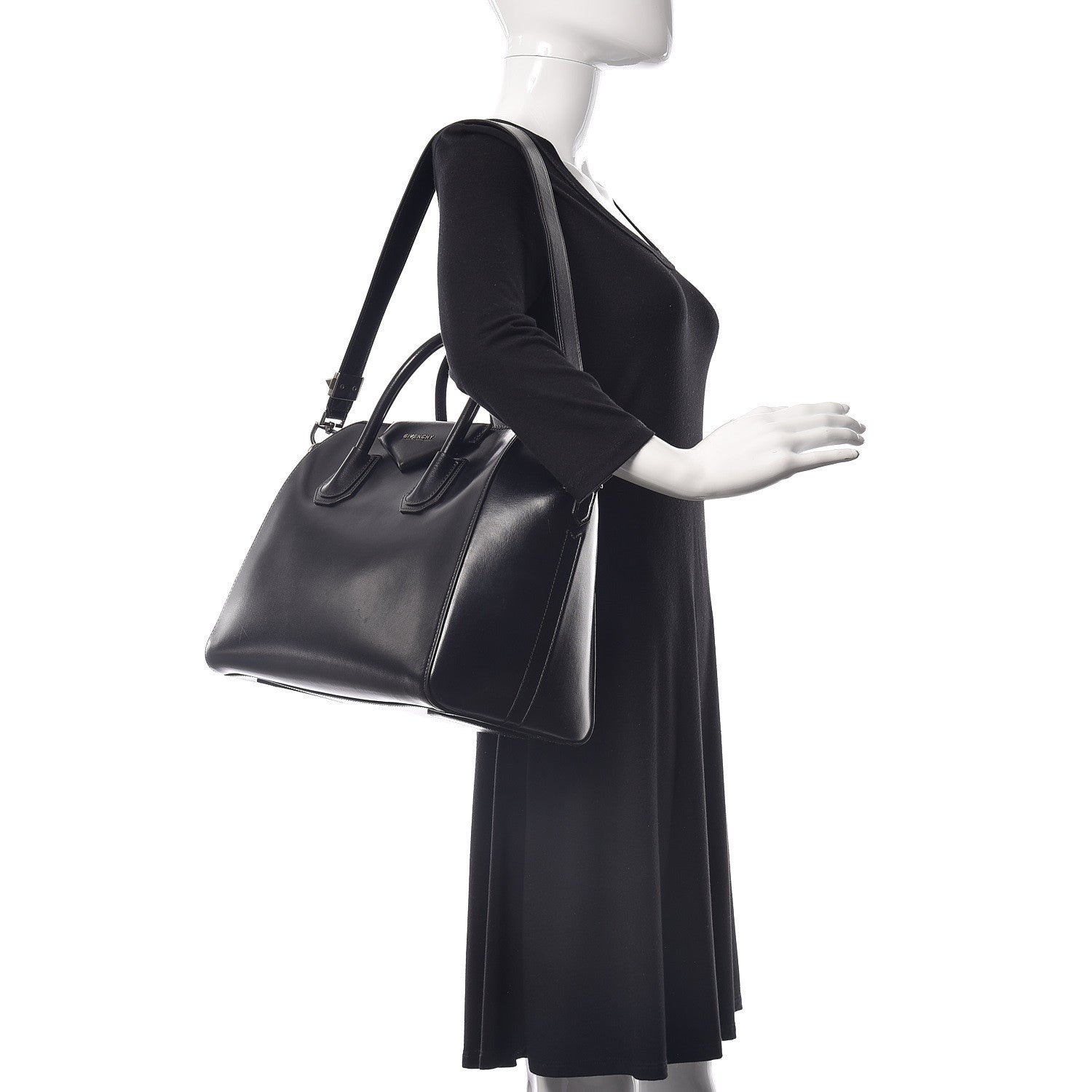 Givenchy Shiny Lord Calfskin Medium Antigona Black 3 of 25