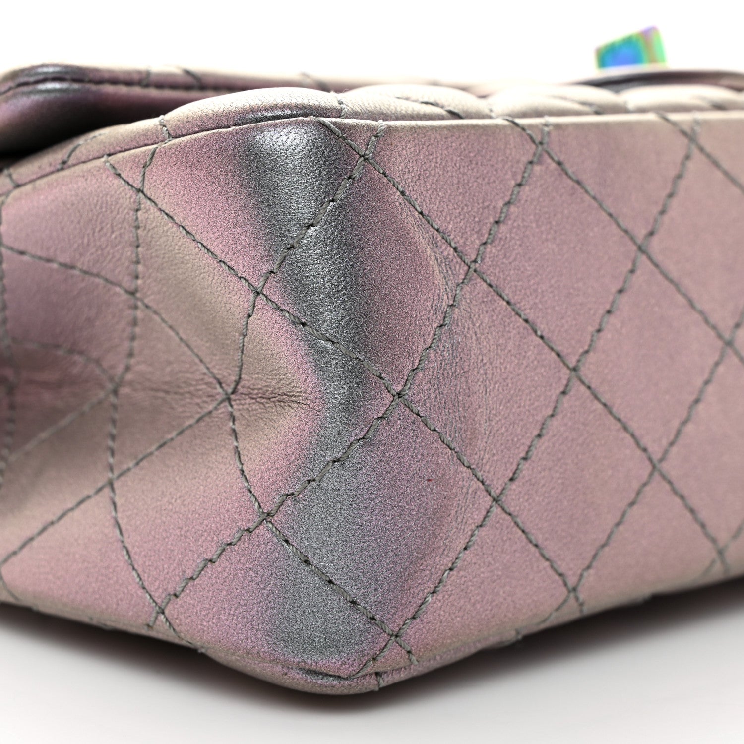 Chanel Iridescent Lambskin Quilted 2.55 Reissue 225 Flap Light Purple 9 of 11