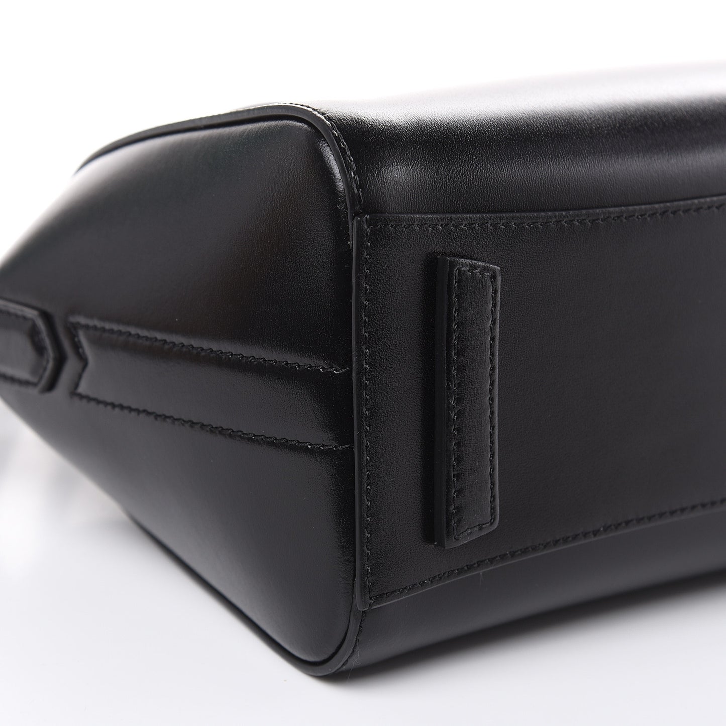 Shiny Lord Calfskin Mini Antigona Black