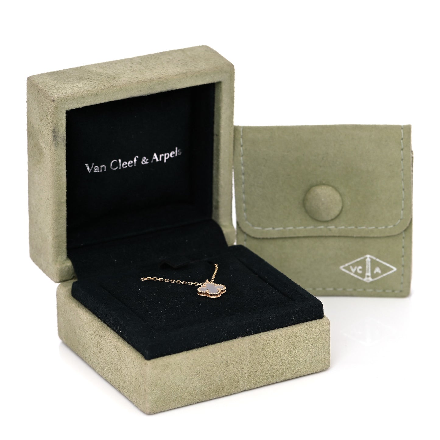 18K Yellow Gold Mother of Pearl Sweet Alhambra Pendant Necklace