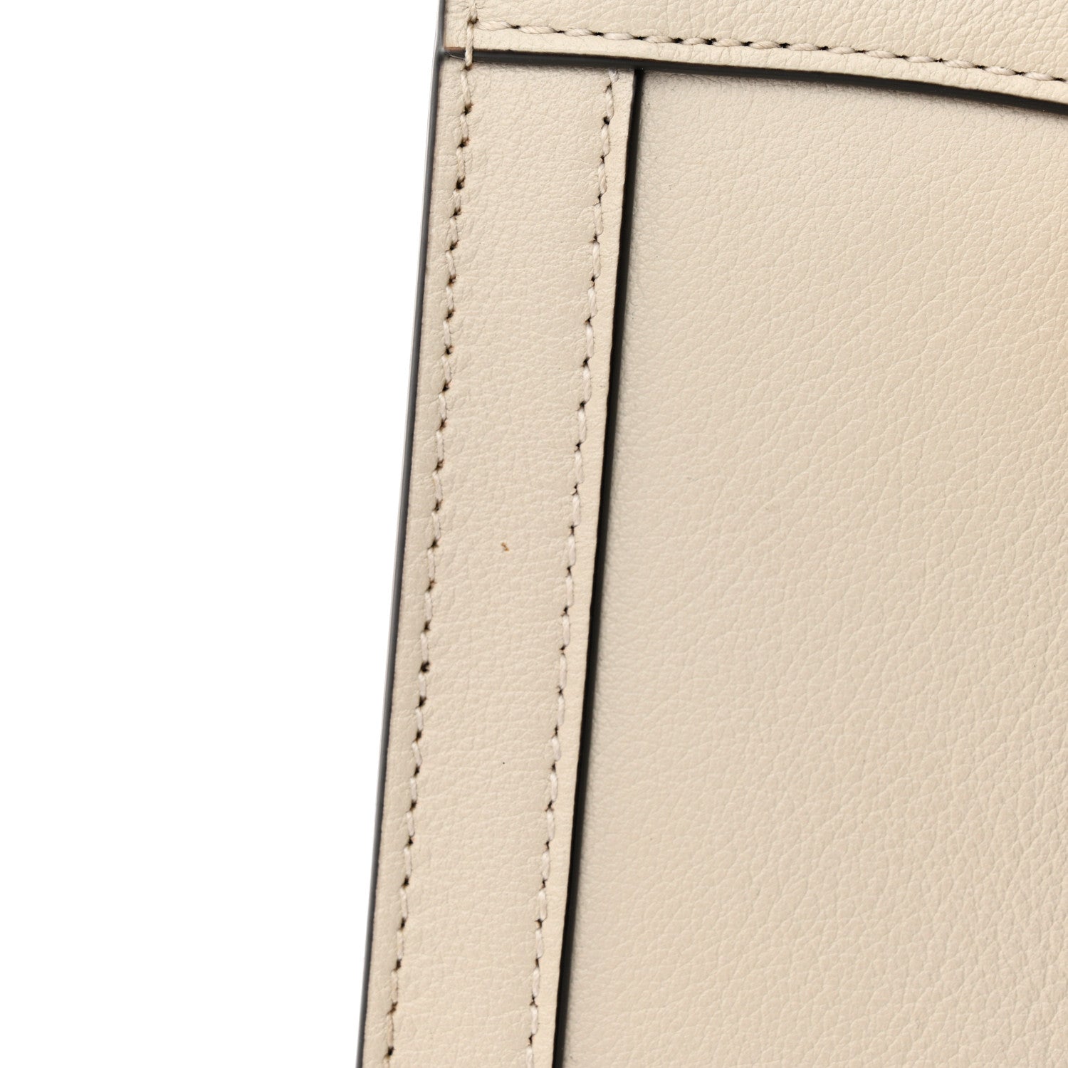 Gucci Wonka Grain Calfskin Small Diana Tote Bag Mystic White Cuir 13 of 13