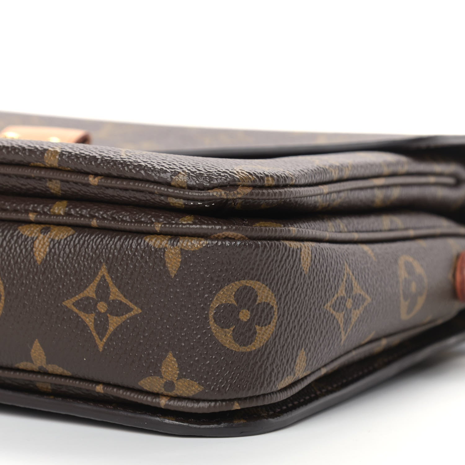 Louis Vuitton Monogram Pochette Metis 10 of 11