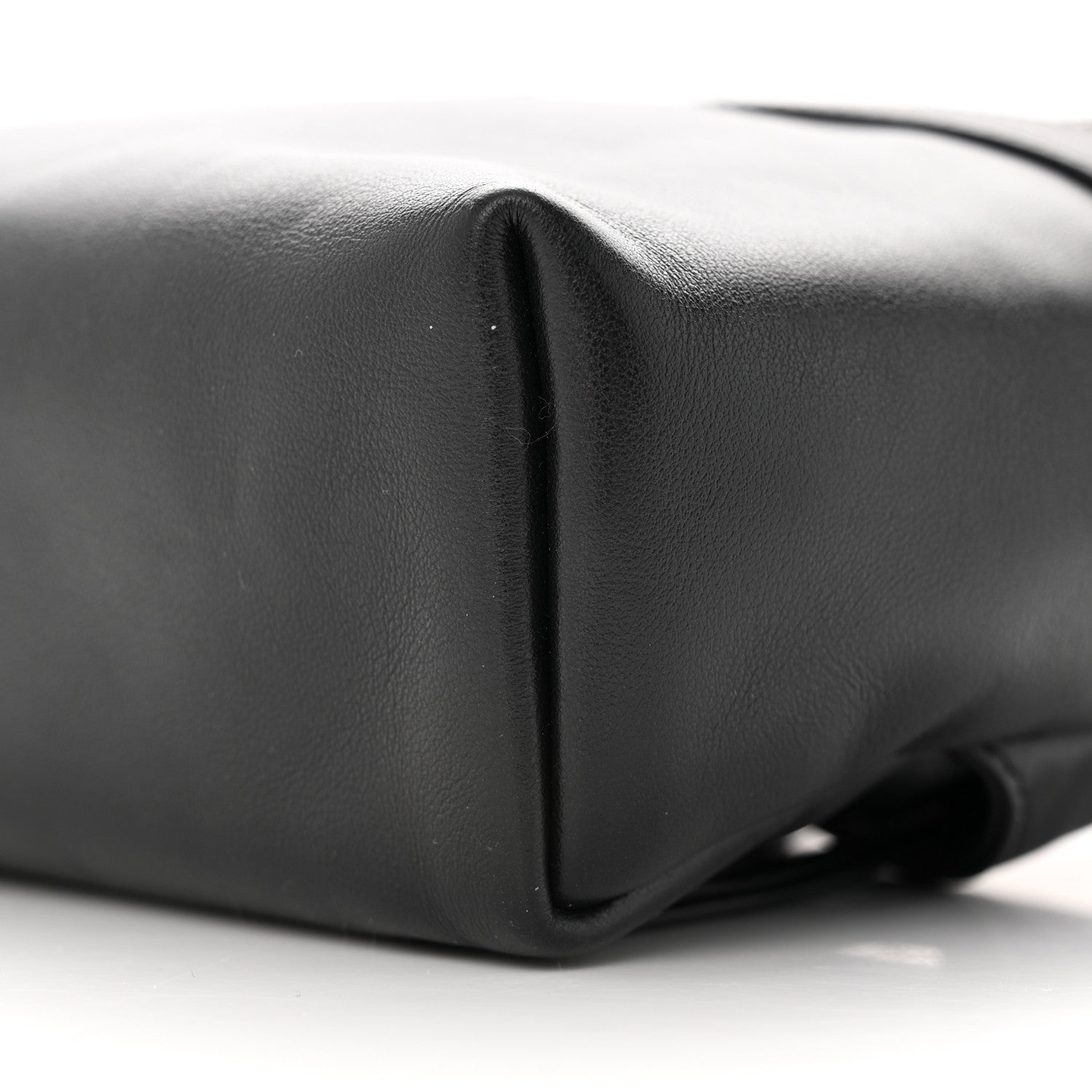 Saint Laurent Calfskin City Belt Bag Black 18 of 18