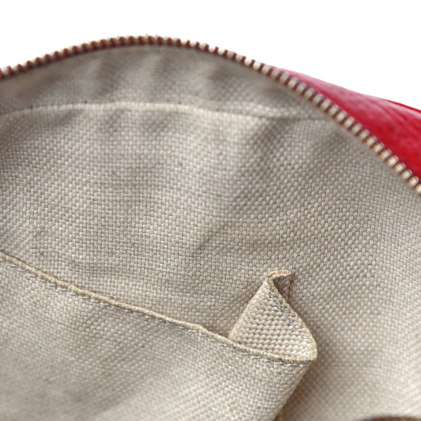 Pebbled Calfskin Small Soho Disco Bag Tabasco Red