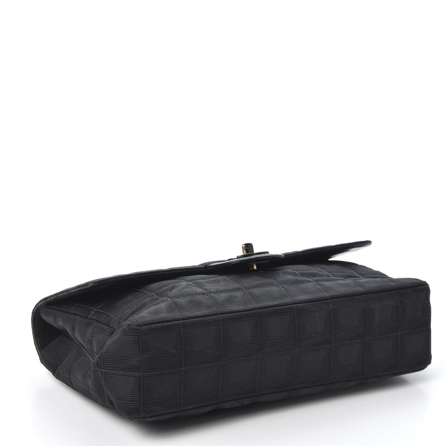 Nylon Medium Travel Flap Black