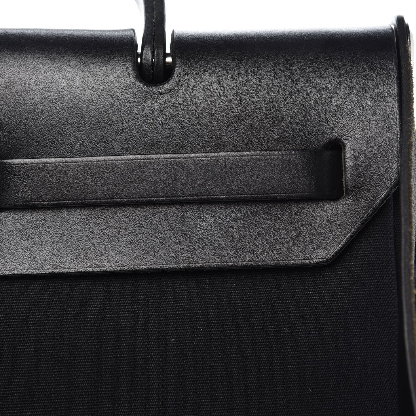 Toile Vache Calfskin Herbag 30 PM Black Natural