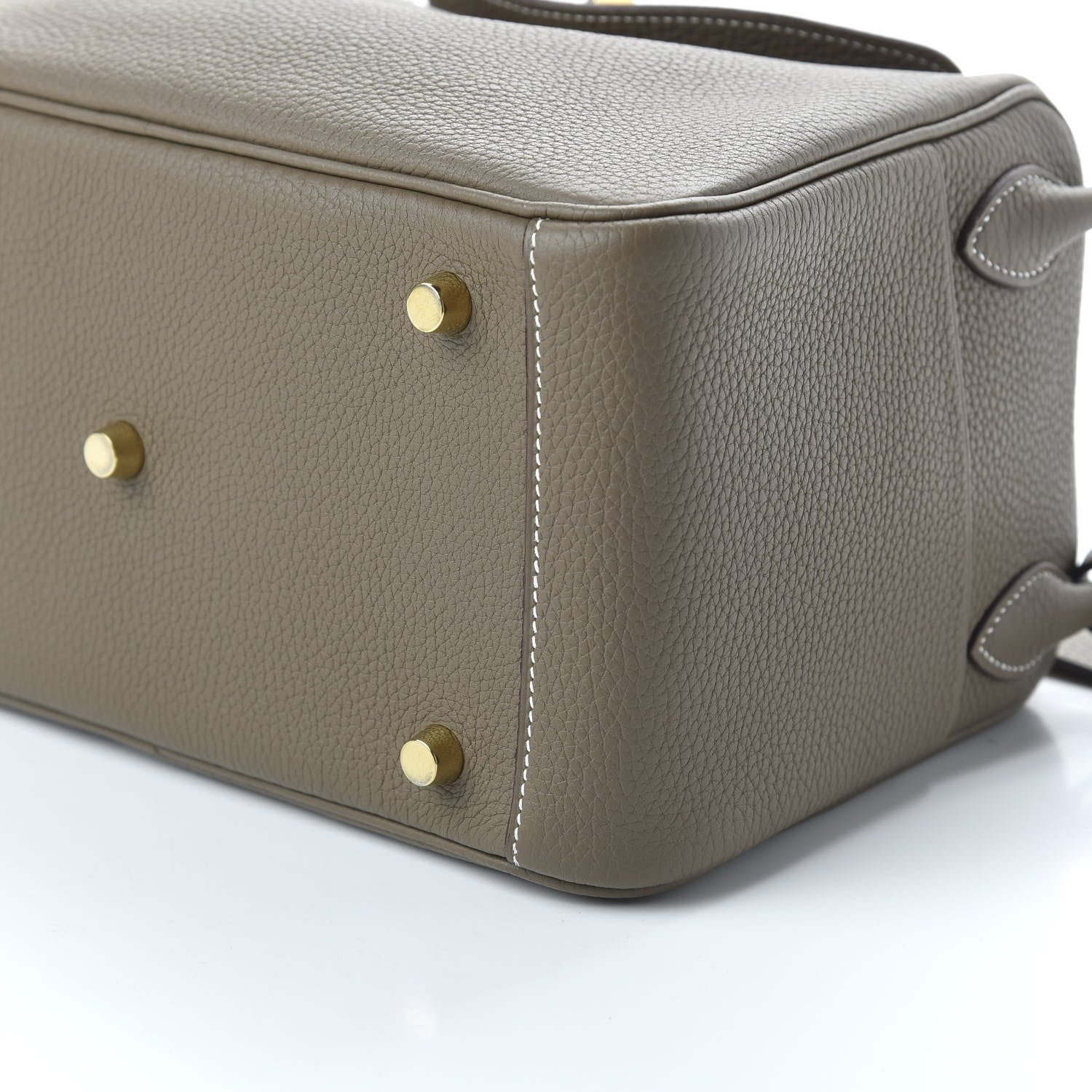Hermes Taurillon Clemence Lindy 26 Etoupe 7 of 10